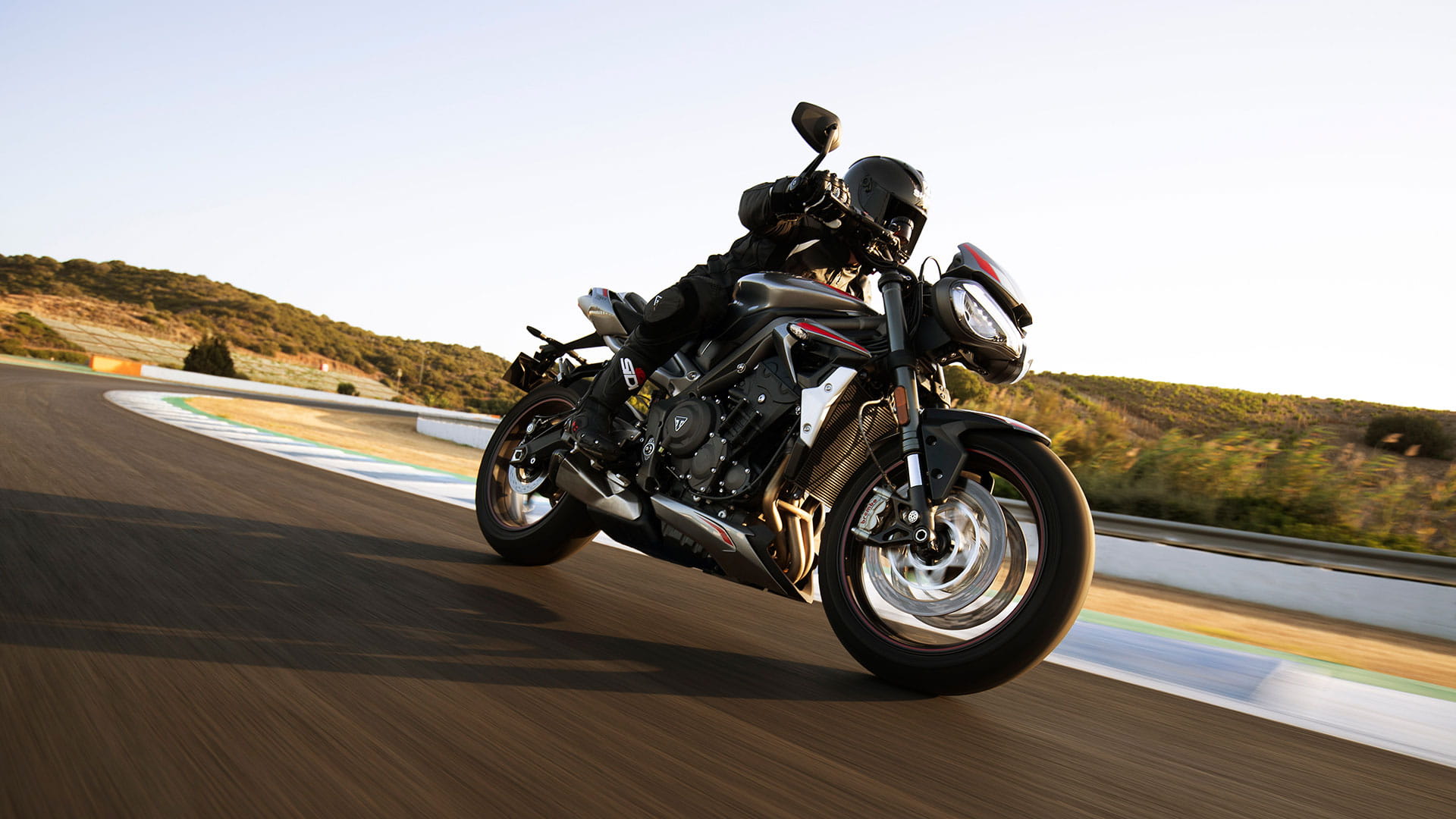 Triumph Street Triple RS For the Ride